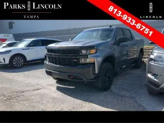 Chevrolet Silverado 1500 2021 4x4 Custom Trail Boss 4 puertas Cabina Crew 5.8 pies. SB