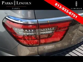Nissan Armada 2021 4x2 Platinum SUV de 4 puertas