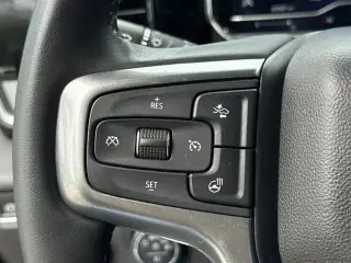 Chevrolet Silverado 1500 2024 4x2 RST 4 puertas Cabina Crew 5.8 pies. Caja corta