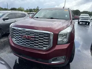 GMC Yukon 2019 4x2 Denali 4 puertas SUV