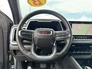 GMC Canyon 2023 4x4 Elevation 4 puertas Cabina Crew 5 pies. SB