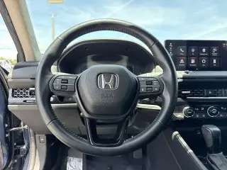 Honda Accord Híbrido 2023 EX-L 4 puertas Sedan