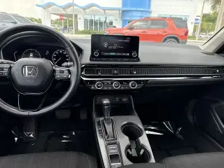 Honda Civic 2024 EX 4 puertas Sedan