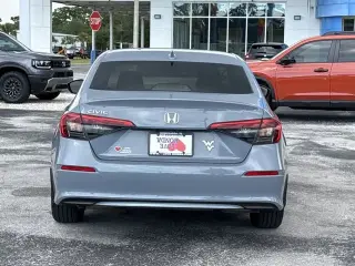 Honda Civic 2024 EX 4 puertas Sedan