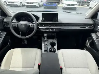 Honda Civic 2023 LX 4 puertas Sedan