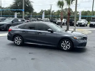 Honda Civic 2023 LX 4 puertas Sedan