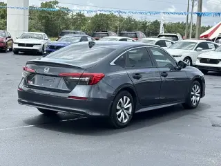 Honda Civic 2023 LX 4 puertas Sedan