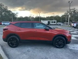 Chevrolet Blazer 2021 LT 4 puertas SUV con 2LT