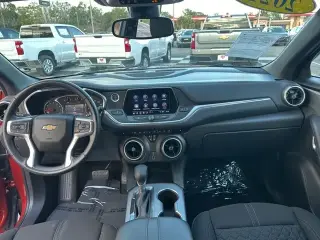 Chevrolet Blazer 2021 LT 4 puertas SUV con 2LT
