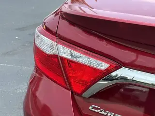 Toyota Camry 2017 SE 4dr Sedan