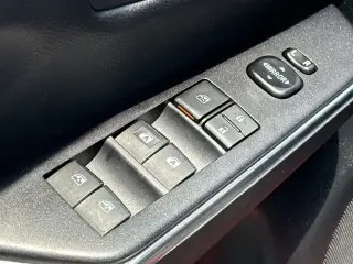 Toyota Camry 2017 SE 4dr Sedan