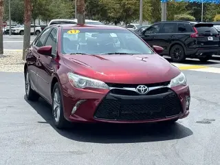 Toyota Camry 2017 SE 4dr Sedan