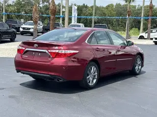 Toyota Camry 2017 SE 4dr Sedan