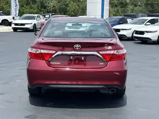 Toyota Camry 2017 SE 4dr Sedan