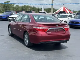 Toyota Camry 2017 SE 4dr Sedan