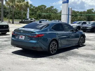 Toyota Camry 2025 SE 4dr Sedan