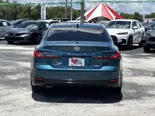 Toyota Camry 2025 SE 4dr Sedan