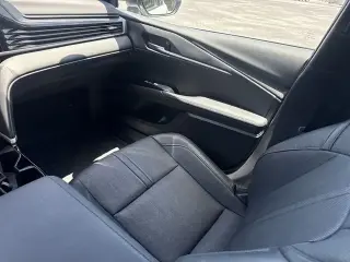 Toyota Camry 2025 SE 4p Sedan