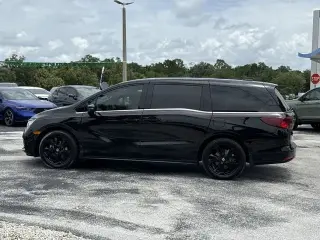 Honda Odyssey 2024 Sport 4 puertas Mini-Van