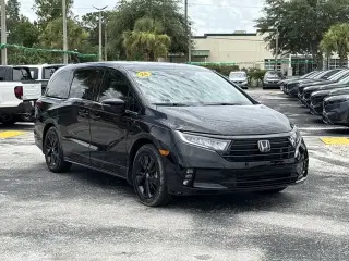 Honda Odyssey 2024 Sport 4 puertas Mini-Van