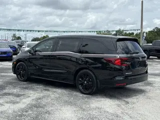 Honda Odyssey 2024 Sport 4 puertas Mini-Van