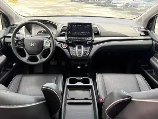 Honda Odyssey 2023 Elite 4 puertas Furgoneta