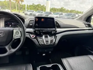 Honda Odyssey 2023 Elite 4 puertas Furgoneta