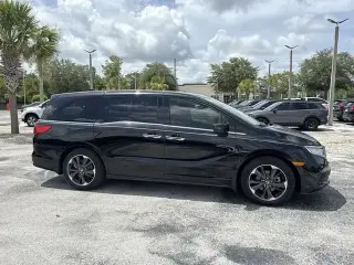 Honda Odyssey 2023 Elite 4 puertas Furgoneta