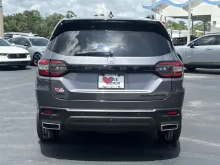 Honda Pilot 2025 AWD Edición Negra 4 puertas SUV