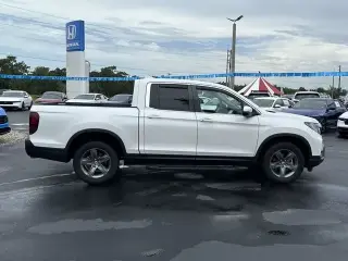 Honda Ridgeline 2023 AWD RTL Cabina Doble 4 puertas 5.3 ft. BA