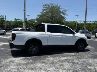 Honda Ridgeline 2026 AWD TrailSport 4p. Cabina Doble 5,3 pies de caja estanca