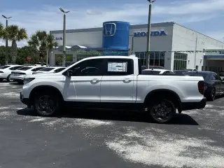 Honda Ridgeline 2026 AWD TrailSport 4p. Cabina Doble 5,3 pies de caja estanca