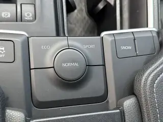 Toyota Grand Highlander 2024 XLE 4p SUV