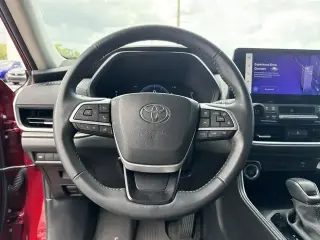 Toyota Grand Highlander 2024 XLE 4p SUV
