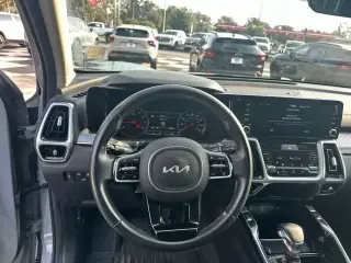 Kia Sorento 2022 tracción total SX 4 puertas SUV