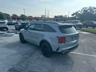Kia Sorento 2022 tracción total SX 4 puertas SUV