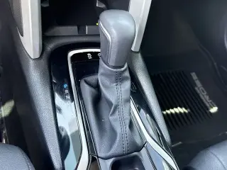 Toyota Corolla Cross 2024 AWD XLE 4dr Crossover
