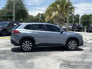 Toyota Corolla Cross 2024 AWD XLE 4dr Crossover
