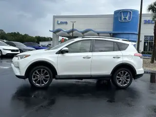 Toyota RAV4 2018 Limited 4p SUV