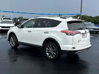 Toyota RAV4 2018 Limited 4p SUV