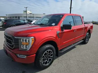 Ford F-150 2023 4x4 XLT 4 puertas SuperCrew 5.5 pies. SB