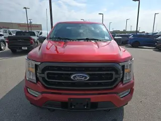 Ford F-150 2023 4x4 XLT 4 puertas SuperCrew 5.5 pies. SB