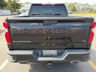 Chevrolet Silverado 1500 2019 4x4 LT Trail Boss 4 puertas Cabina Crew 5.8 pies. SB