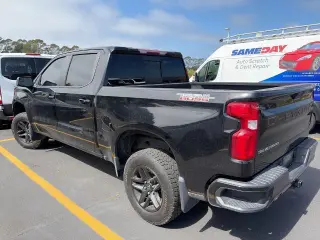Chevrolet Silverado 1500 2019 4x4 LT Trail Boss 4 puertas Cabina Crew 5.8 pies. SB