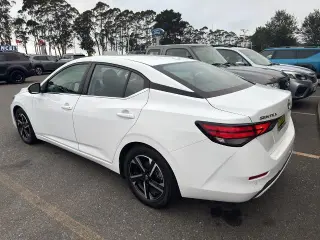 Nissan Sentra 2024 SV 4 puertas Sedan