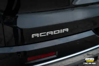 GMC Acadia 2019 4x4 Denali 4 puertas SUV