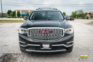 GMC Acadia 2019 4x4 Denali 4 puertas SUV