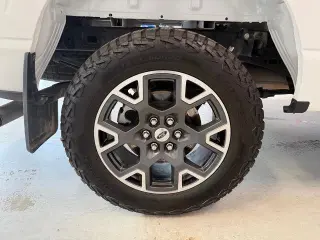 Ford F-150 2024 4x4 STX 4 puertas SuperCab 1.98 m (6.5 pies) caja corta