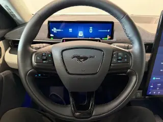 Ford Mustang Mach-E 2025 AWD Premium 4 puertas SUV
