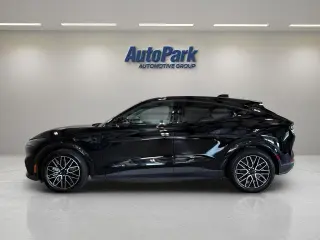 Ford Mustang Mach-E 2025 AWD Premium 4 puertas SUV
